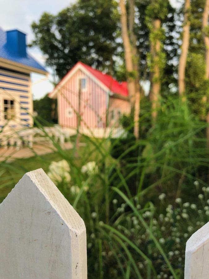 Morskie Domki Kopalino Caloroczne Lubiatowo  Eksteriør bilde